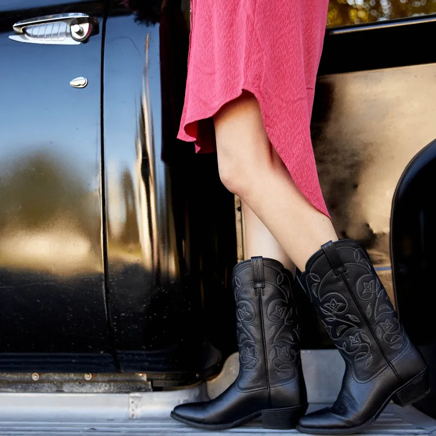 Women Ariat Heritage Western R Toe Boots - Womens Cowgirl - Black Deertan